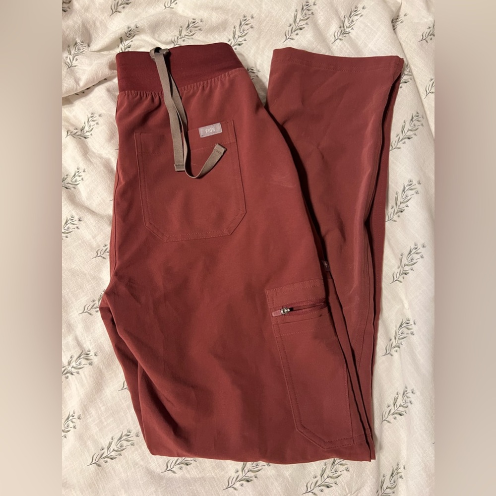 Dark Cherry Figs Yola Scrub Pants